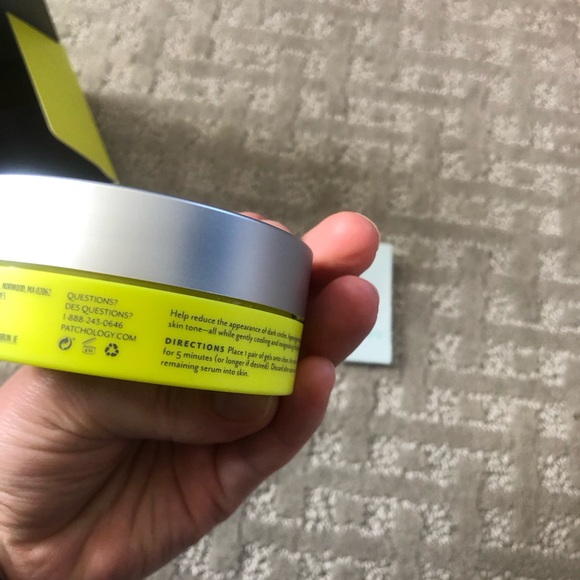 patchology flashpatch illuminating eye gel 15 pairs in a jar - Picture 5 of 9